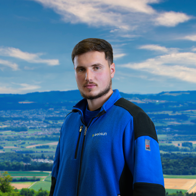 Erblind Gashi, Monteur bei Ecosun AG